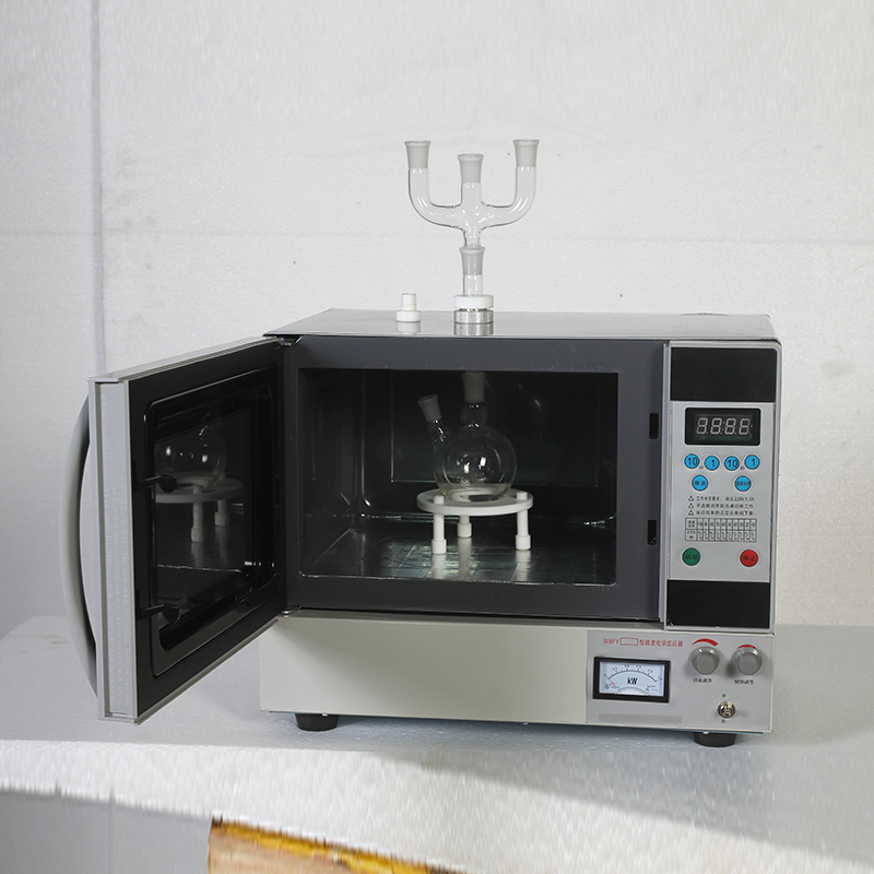 微波化学反应器